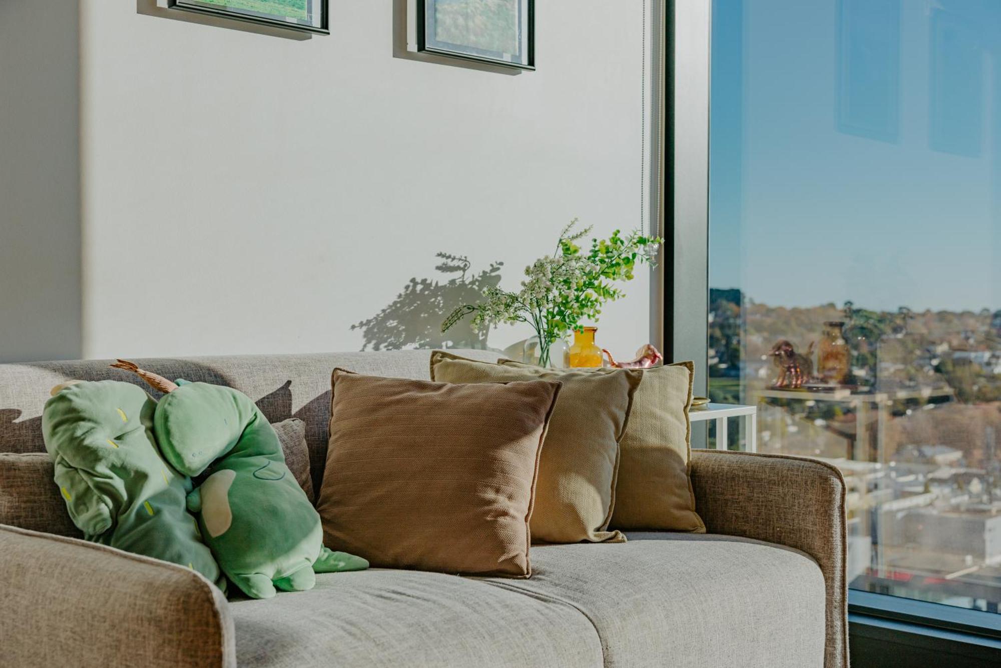 Skyone Lux 2Bed Room Aprt In Boxhill With Car Park 盒子山 外观 照片